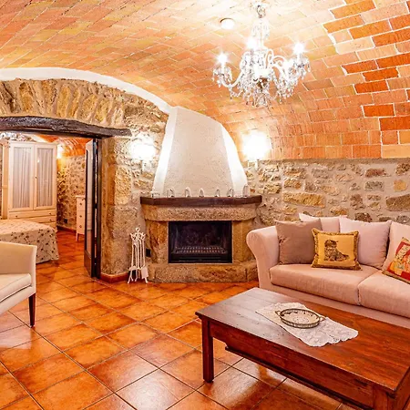 Cal Bisbe, Your Rural Holiday Home-2